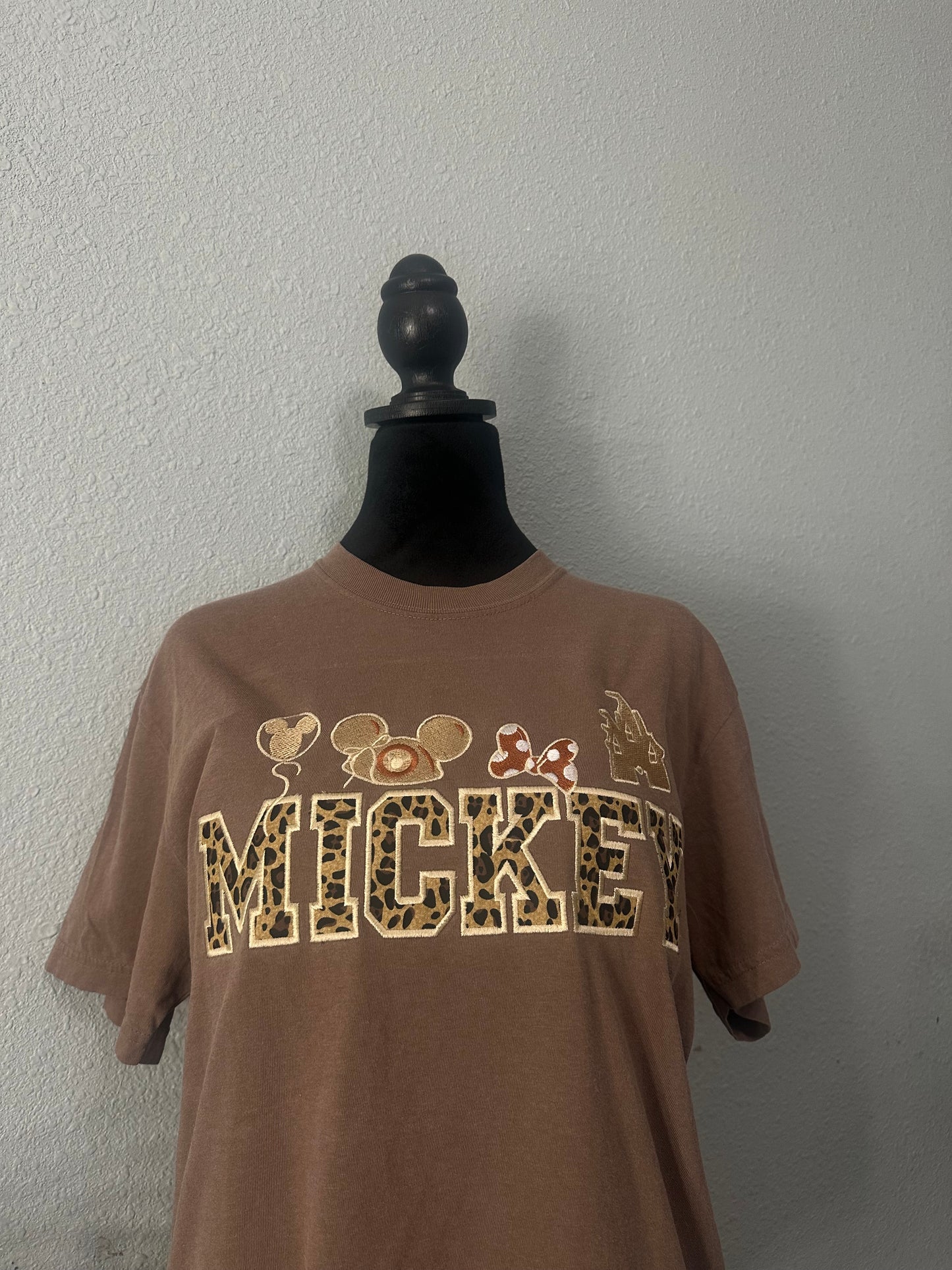 Mickey and Minnie 🐆 t shirt