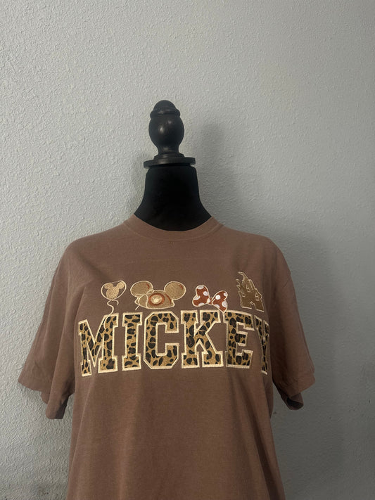 Mickey and Minnie 🐆 t shirt