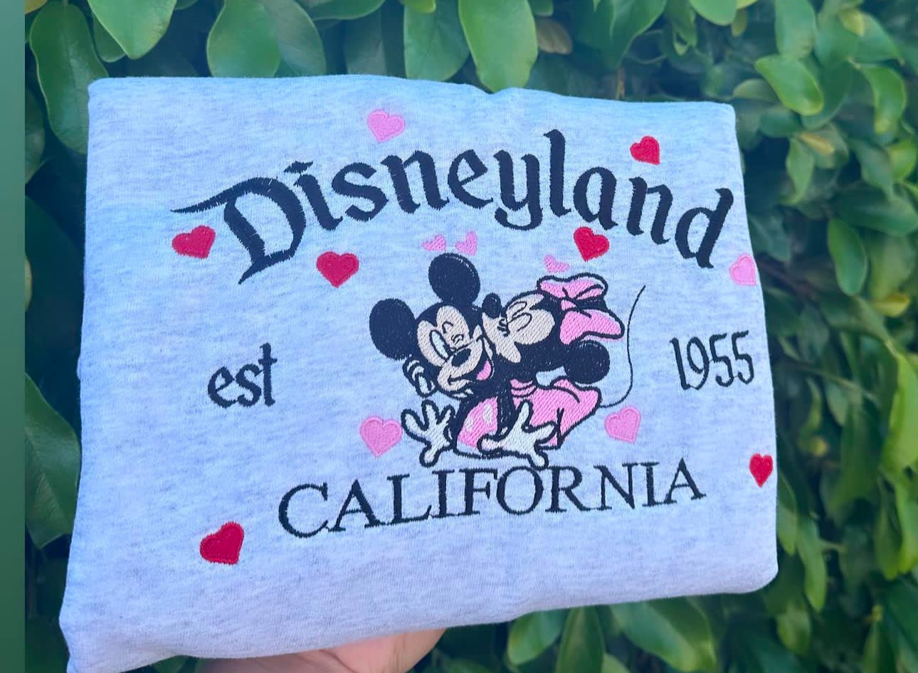 Disneyland kiss